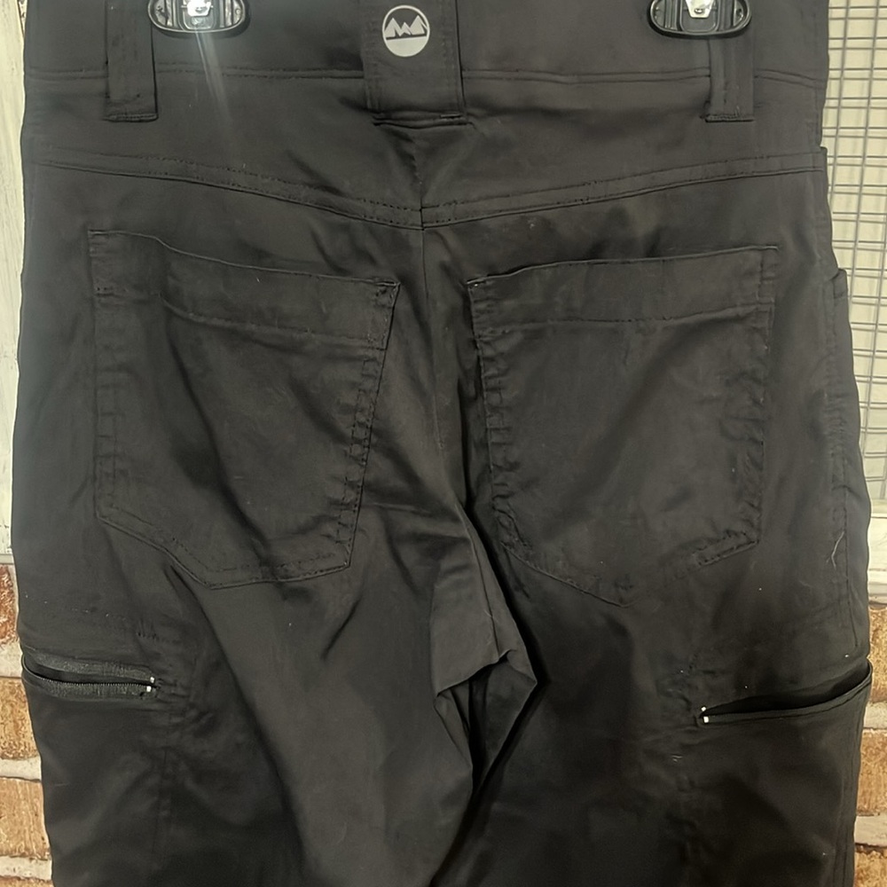 Wrangler Men's Black Cargo Pants - Picture 3 of 4